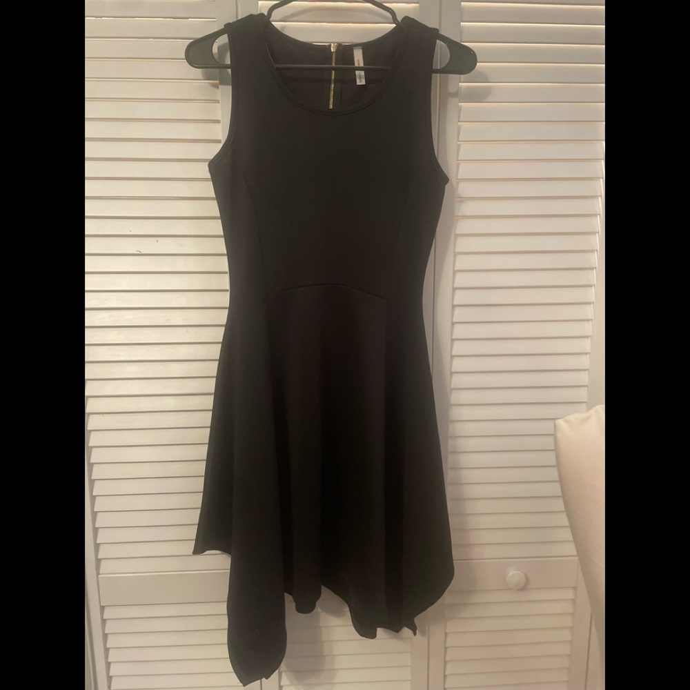 Black Sleeveless